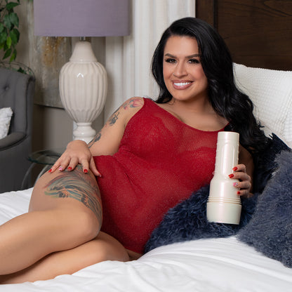 Universal Launch Eva Angelina Pack